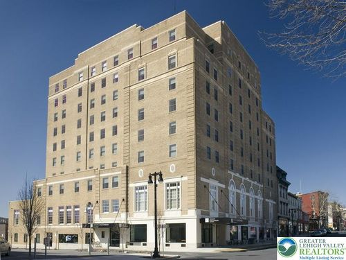 unit-401-140 Northampton St, EASTON, PA, 18042-3705 | Card Image