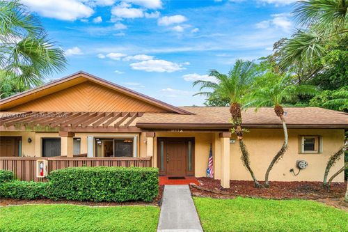3609-3953 Cocoplum Cir, Coconut Creek, FL, 33063-5953 | Card Image