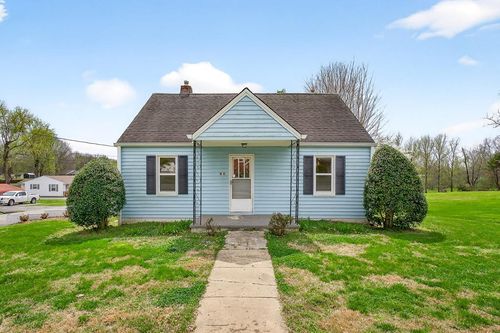 143 Virginia St, Cookeville, TN, 38506-5390 | Card Image