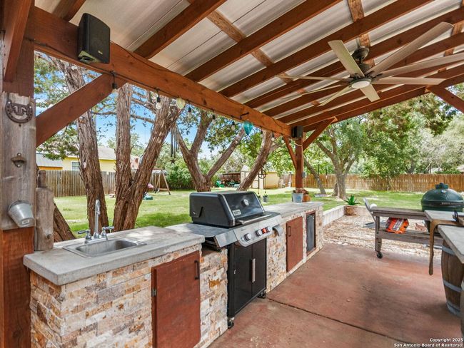 1131 Meadow Stream Dr, House other with 4 bedrooms, 2 bathrooms and null parking in Spring Branch TX | Image 30