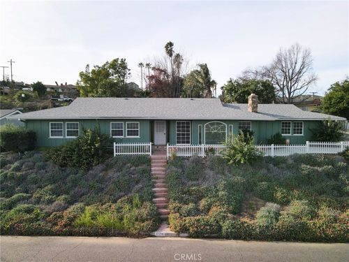 6304 Riley Way, Riverside, CA, 92509-5654 | Card Image