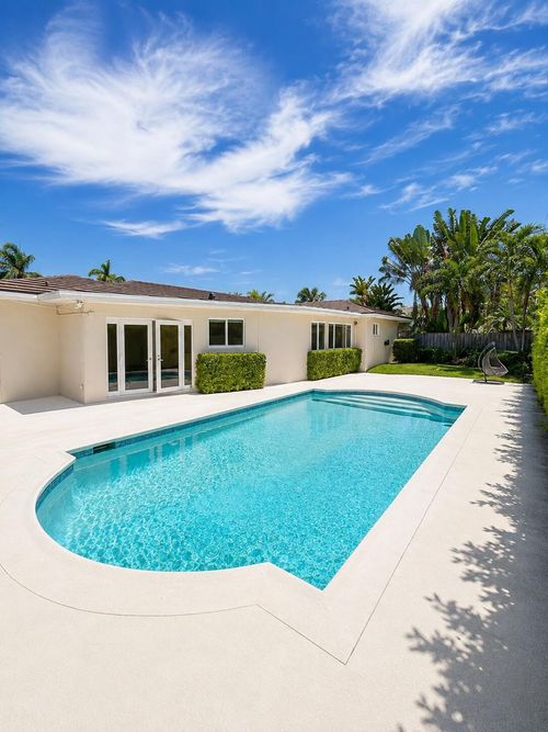 2910 Ne 39th Ct, Lighthouse Point, FL, 33064-8454 | Card Image