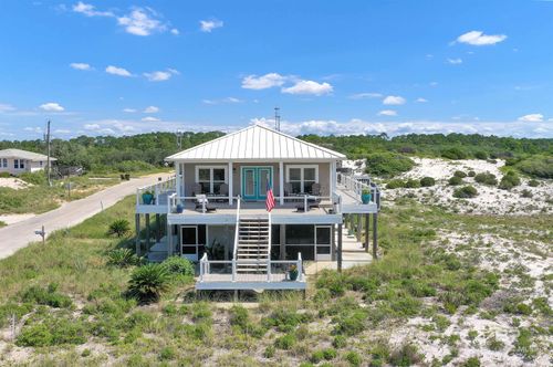 418 Veterans Rd, Gulf Shores, AL, 36542-3214 | Card Image