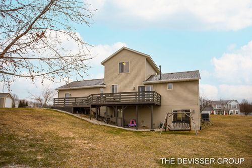 4084 Lone Oak Path Path, Salem Township, MI, 49323 | Card Image