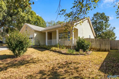 104 Lazy Willow Way, Madison, AL, 35757-6831 | Card Image