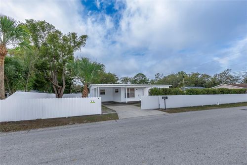 831 Woodlawn St, CLEARWATER, FL, 33756-2179 | Card Image