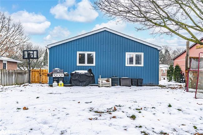 29 Frost Trail, House other with 2 bedrooms, 2 bathrooms and 3 parking in Barrie ON | Image 13