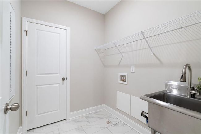 908 Catamaran Ct, Townhouse with 3 bedrooms, 4 bathrooms and 2 parking in Alpharetta GA | Image 37