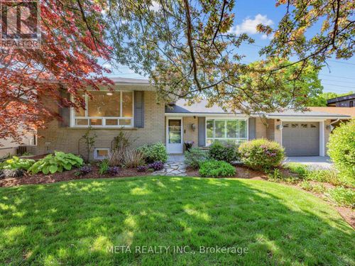 1337 Melton Dr, Mississauga, ON, L4Y1L6 | Card Image