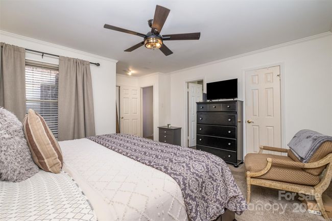 Primary bedroom | Image 18