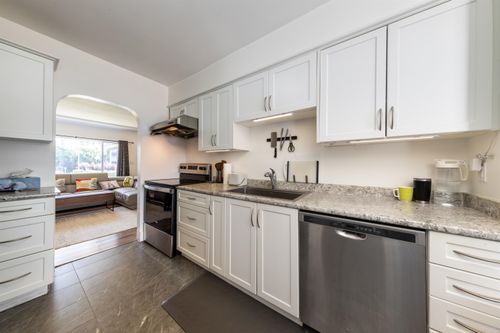 7209 Elwell St, Burnaby, BC, V5E1K7 | Card Image