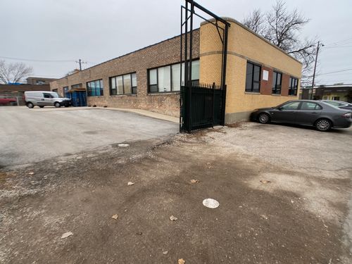 3600 S Albany Ave, CHICAGO, IL, 60632-2309 | Card Image