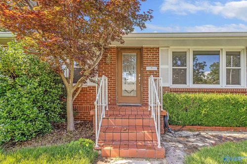 1709 Sandlin Ave Se, Huntsville, AL, 35801-1639 | Card Image