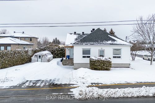 869 Caron St, Rockland, ON, K4K1H1 | Card Image