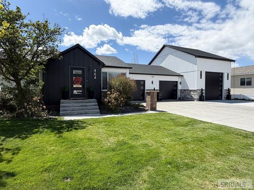 464 E 19th St, Idaho Falls, ID, 83404-6054 | Card Image