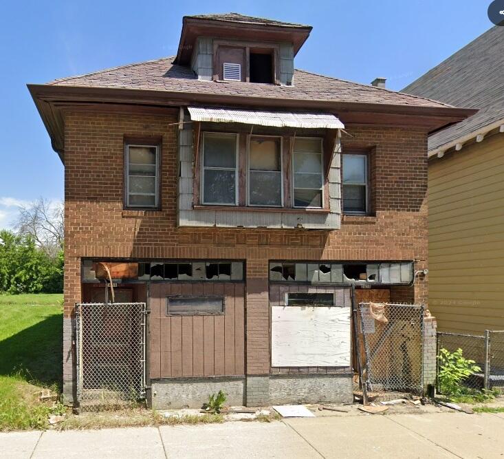 2454 W Burleigh St, Milwaukee, WI 53206