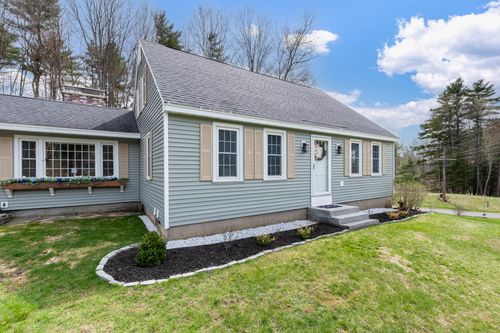 32 Cyrus Ln, Gilford, NH, 03249-2215 | Card Image