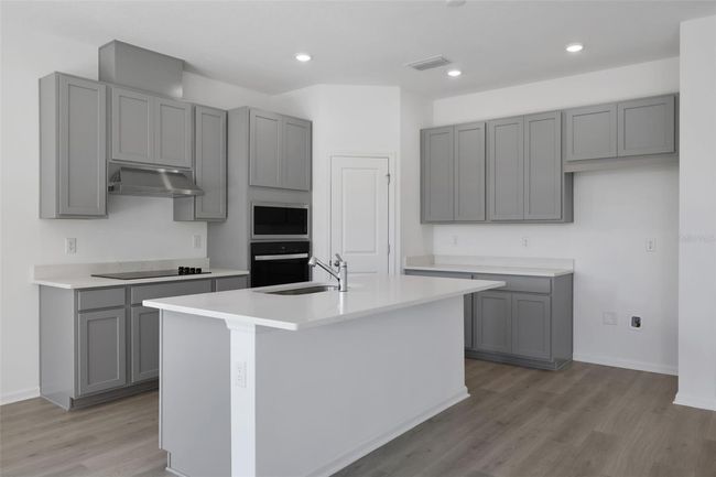 2854 Supermarine Loop, House other with 4 bedrooms, 2 bathrooms and null parking in TAVARES FL | Image 11