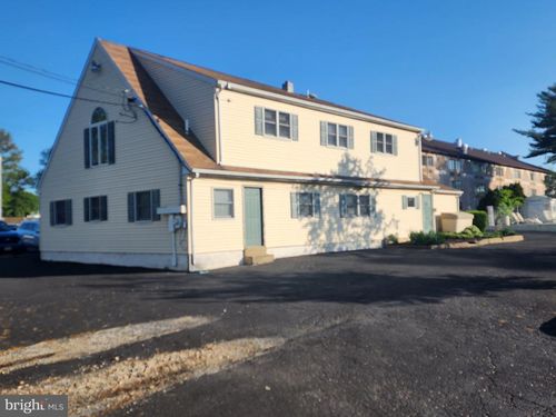 2777 Lincoln Hwy, FEASTERVILLE TREVOSE, PA, 19053-6823 | Card Image