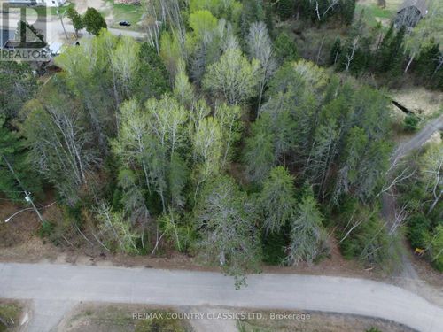 PTLT 177/8 Murray Park Street, Madawaska Valley, ON, K0J1B0 | Card Image