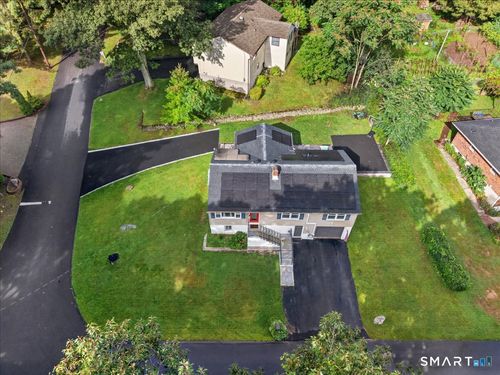 327 Lakeside Blvd W, Waterbury, CT, 06708-2829 | Card Image
