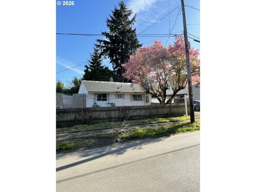 3505 E 13th St, Vancouver, WA, 98661-5458 | Card Image