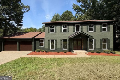 5200 Golfcrest Cir, Stone Mountain, GA, 30088-4117 | Card Image