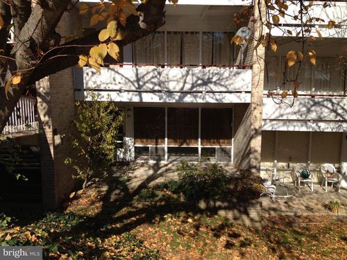 7547-b-7547 Spring Lake Drive, BETHESDA, MD, 20817 | Card Image