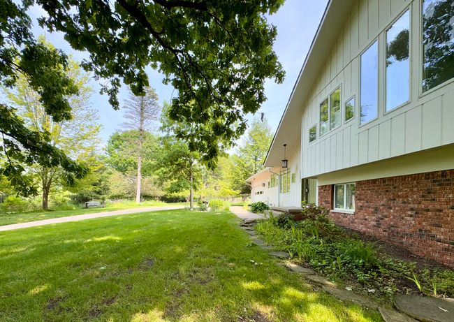 2277 W Huron River Dr, House other with 3 bedrooms, 2 bathrooms and null parking in Ann Arbor MI | Image 55
