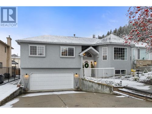 487 Glen Pine Crt, Kelowna, BC, V1V1R3 | Card Image