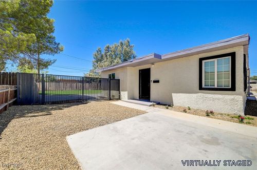 1716 Pacific St, Las Vegas, NV, 89104-4018 | Card Image