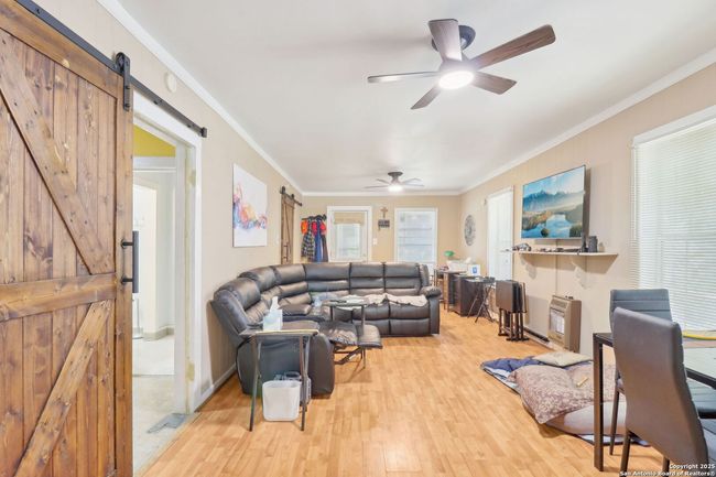 3311 W Cesar E Chavez Blvd, House other with 3 bedrooms, 1 bathrooms and null parking in San Antonio TX | Image 7