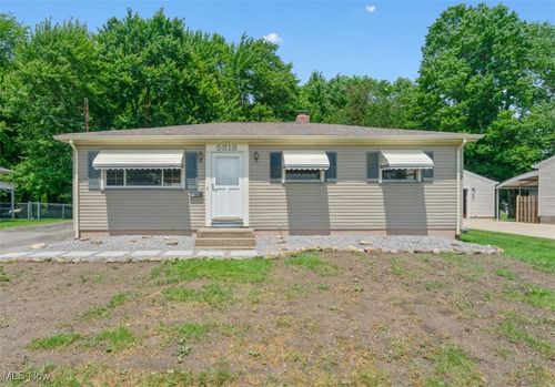 5318 Pinecrest Avenue, Youngstown, OH, 44515 | Card Image