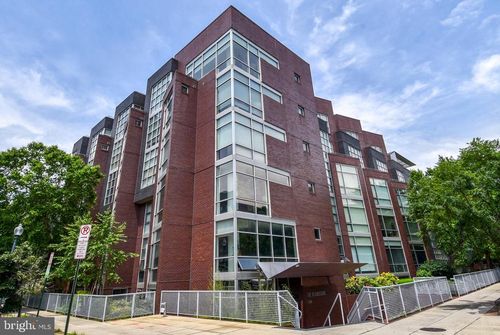 apt-g02-2100 11th St Nw, WASHINGTON, DC, 20001-8025 | Card Image