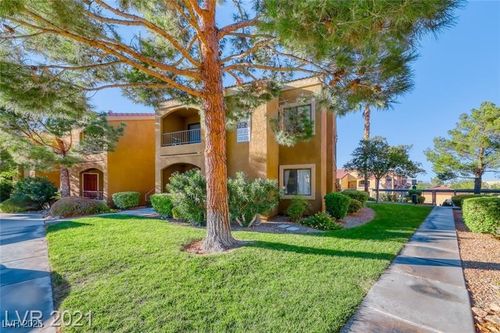 unit-2013-950 Seven Hills Dr, Henderson, NV, 89052-4308 | Card Image