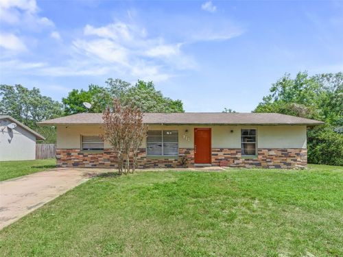 911 Jacaranda Dr, LADY LAKE, FL, 32159-5109 | Card Image