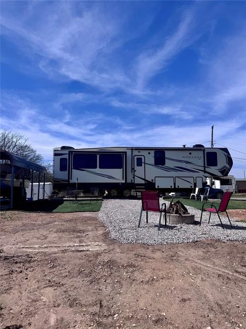 3064 Osage Road, Sulphur, OK, 73086 | Card Image