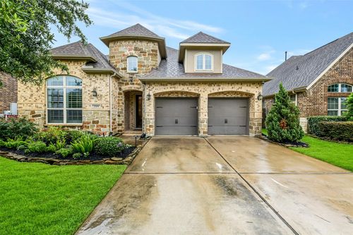 2309 Shallow Creek Ln, Friendswood, TX, 77546-1507 | Card Image