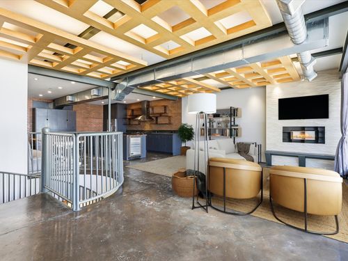 apt-1505-511 N Akard St, Dallas, TX, 75201-6645 | Card Image