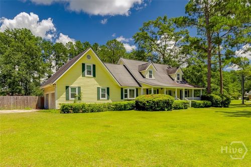 194 Deerfield Dr, Springfield, GA, 31329-3044 | Card Image