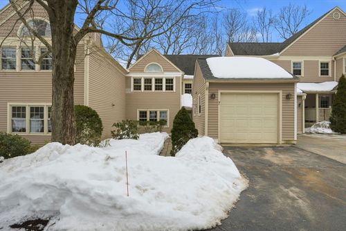 7-7 Ocean Woods Dr, Duxbury, MA, 02332-5269 | Card Image