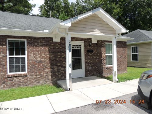 apt-2-130 Miracle Dr, Jacksonville, NC, 28546-6405 | Card Image