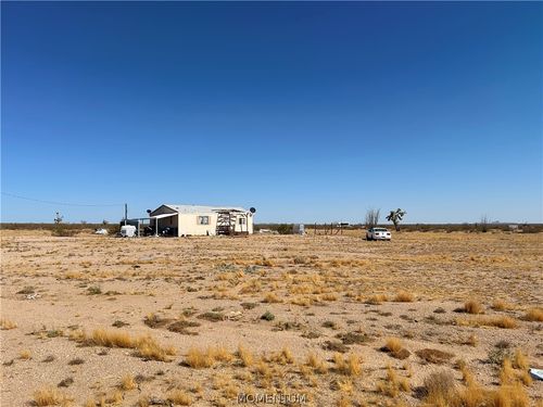 18860 S Dale Evans Rd, Yucca, AZ, 86438-0839 | Card Image