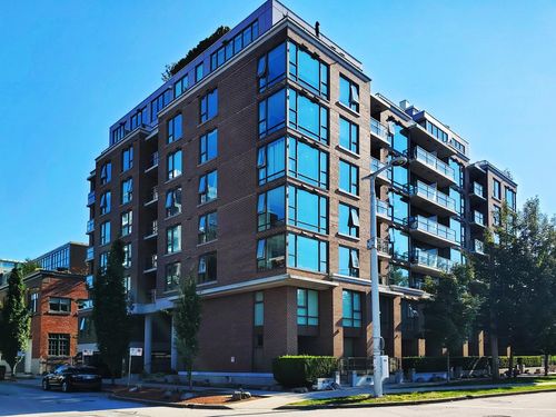202-1919 Wylie St, Vancouver, BC, V5Y0E7 | Card Image
