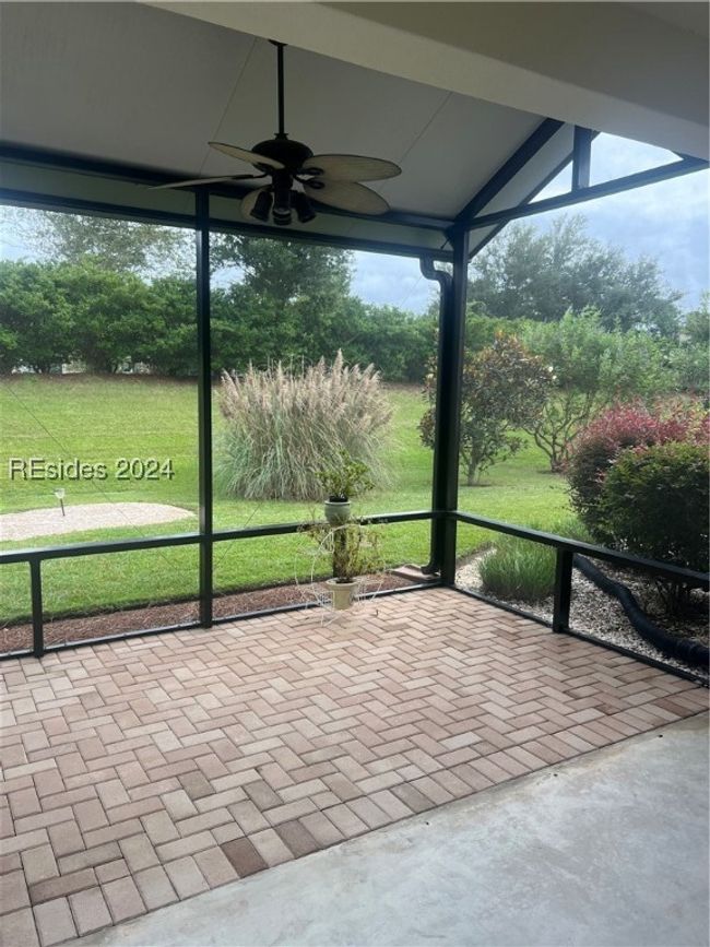 Unfurnished sunroom with ceiling fan | Image 28