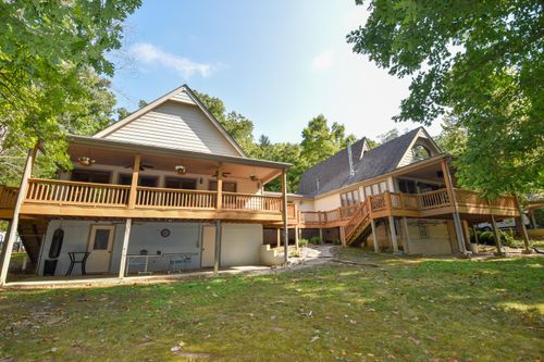 1961 State Highway 176, Rockaway Beach, MO, 65740-9331 | Card Image