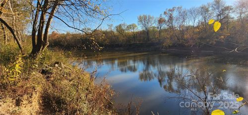 151 Cobb Rd, Blacksburg, SC, 29702-9638 | Card Image