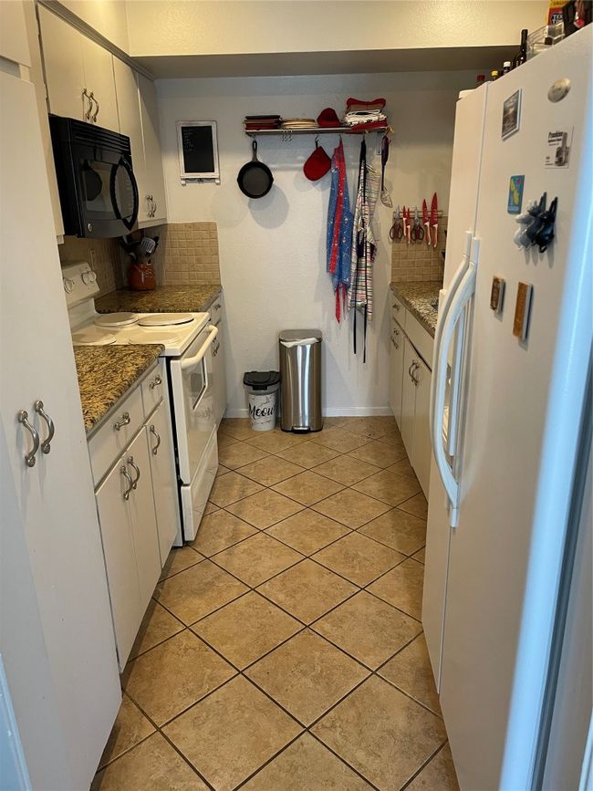 APT-224 - 2612 San Pedro St, Condo with 2 bedrooms, 2 bathrooms and 2 parking in Austin TX | Image 14