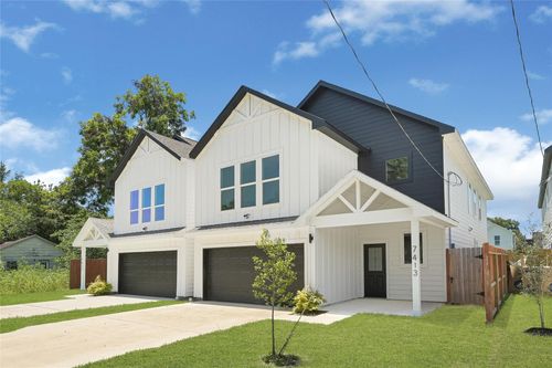 7413 Charlie St, Houston, TX, 77088-7601 | Card Image