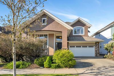 15419 34 Ave, House other with 4 bedrooms, 3 bathrooms and 4 parking in Surrey BC | Image 2